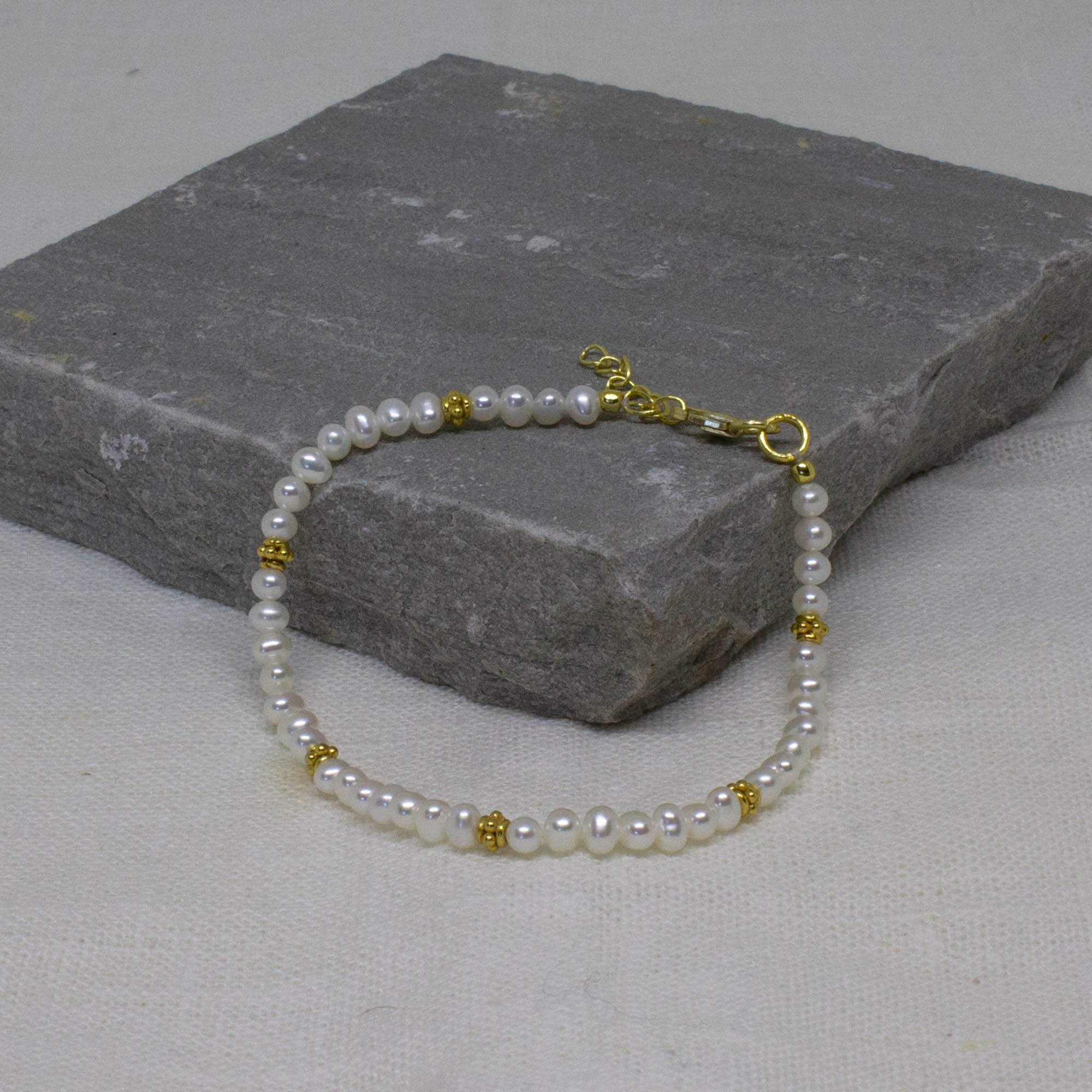 Gemstone and Gold Beaded Bracelet - Beyond Biasa