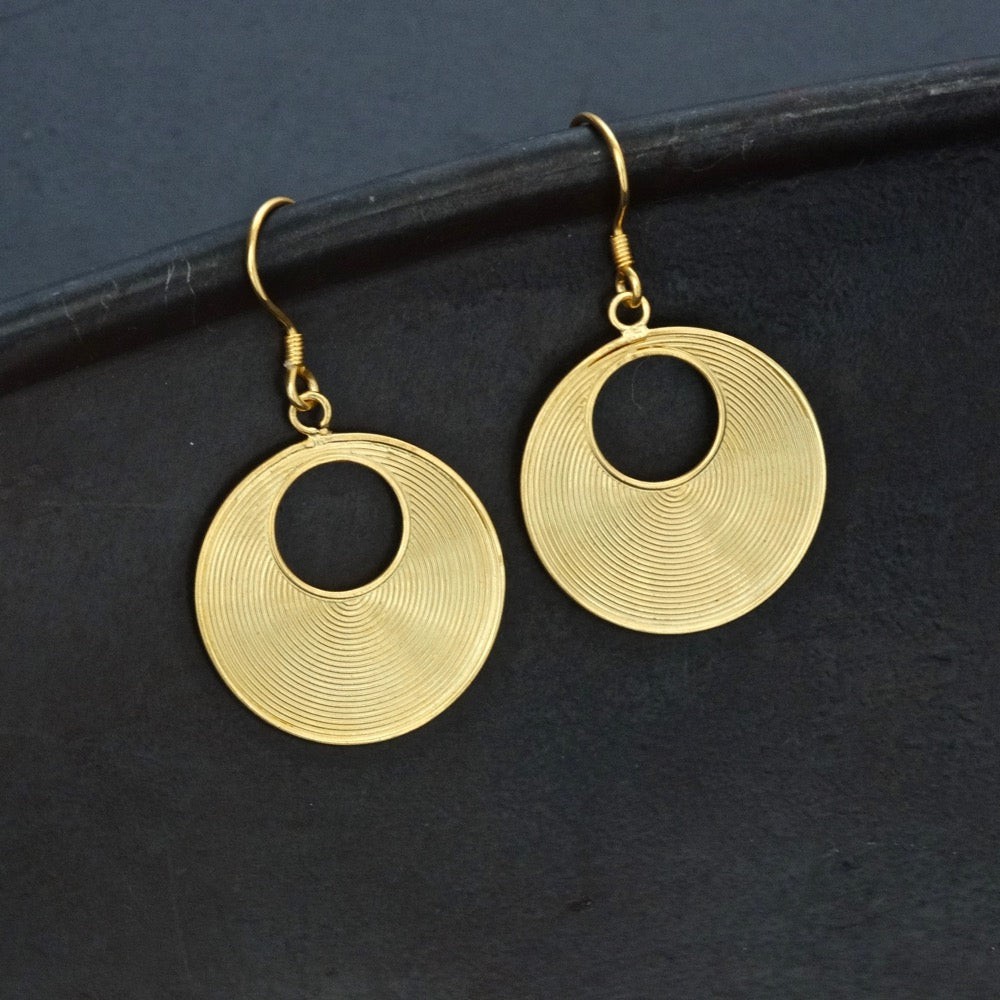 Gold Vermeil Wirework Round Drop Earrings - Beyond Biasa
