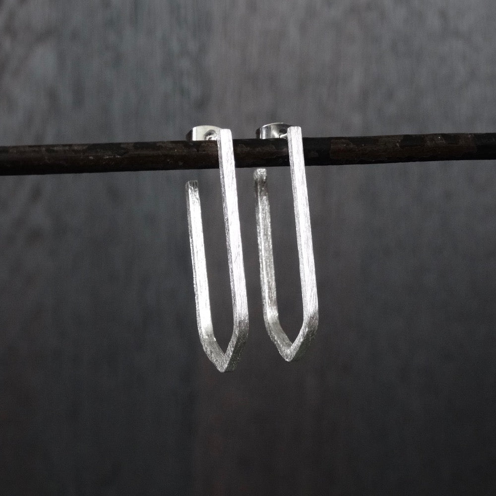 Geometric Hoop Earrings in Sterling Silver or Gold Vermeil - Beyond Biasa