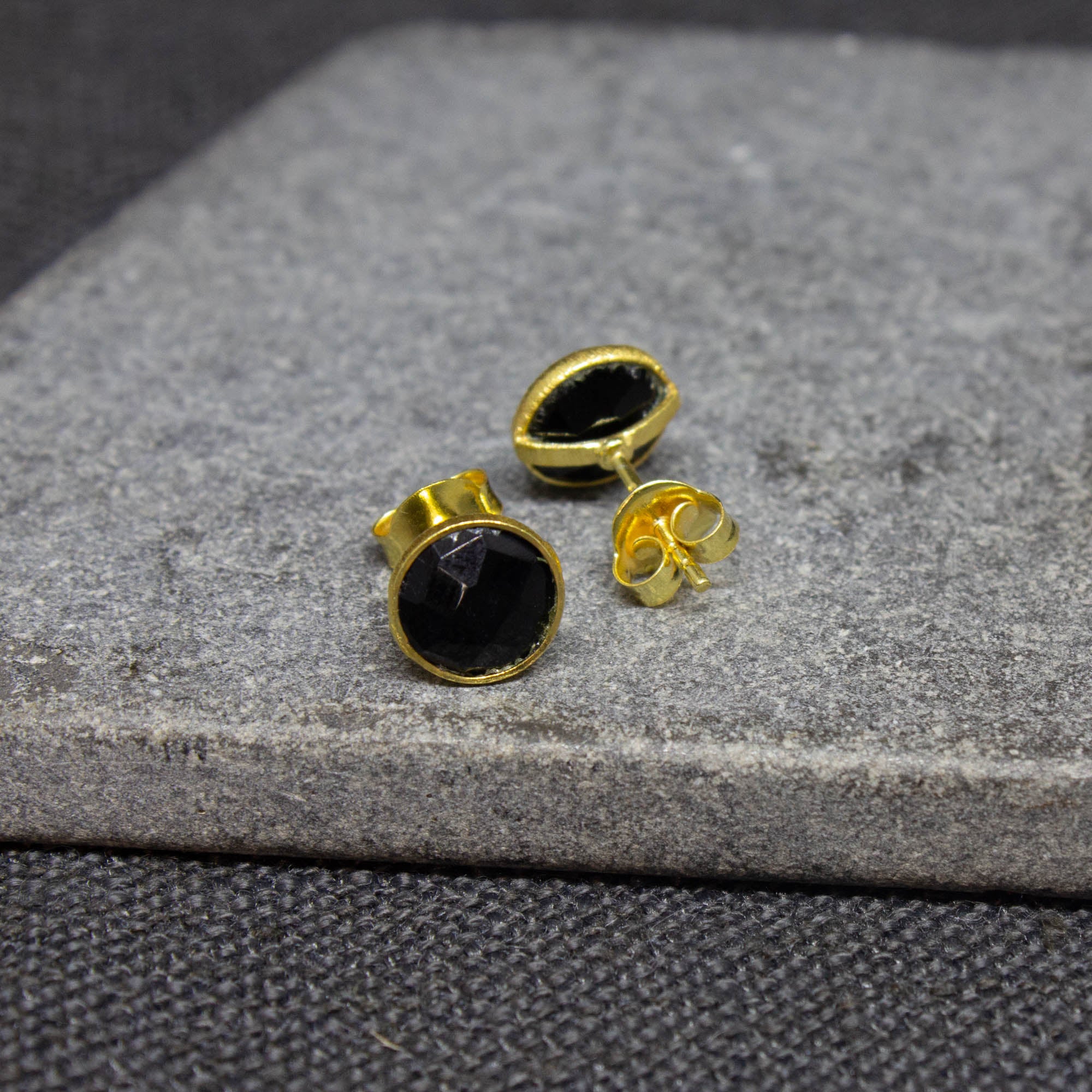 Simple gemstone everyday stud earrings, black onyx and gold vermeil - Beyond Biasa