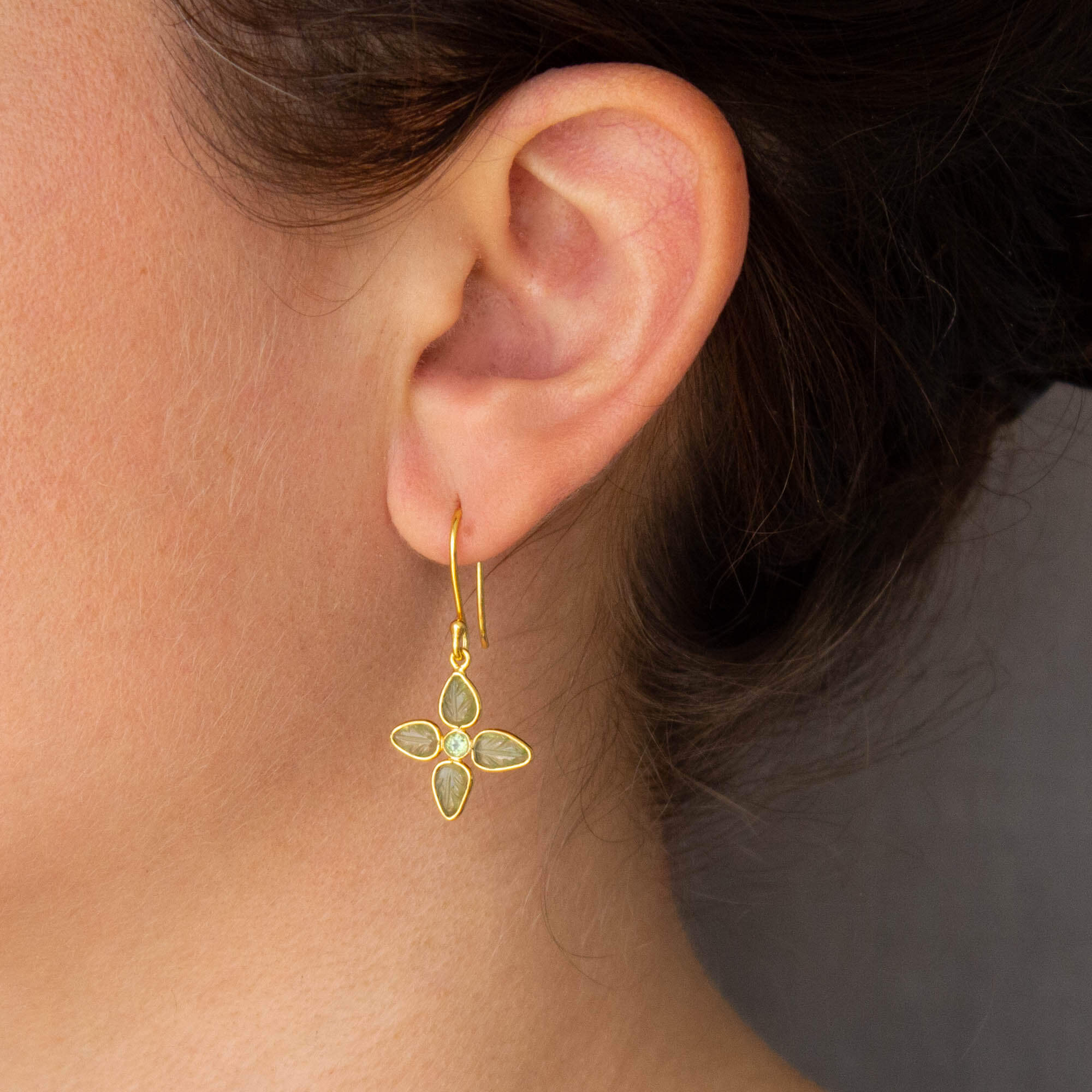 Carved peridot gemstone flower earrings in 18k gold vermeil - Beyond Biasa