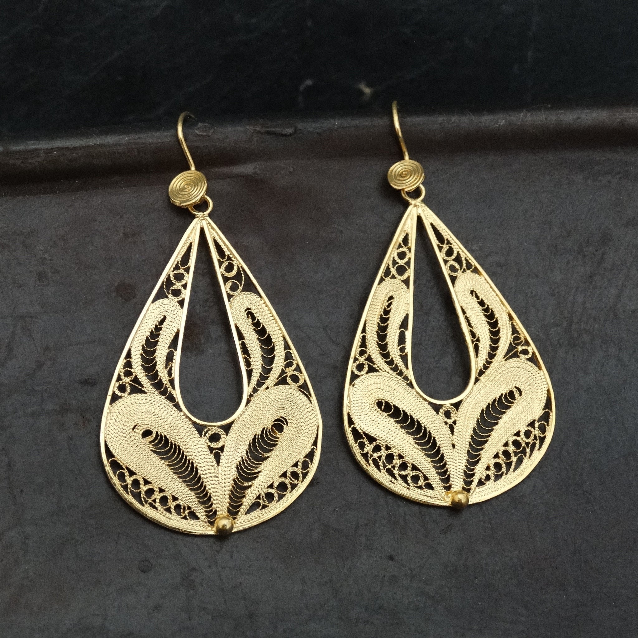 Gold Vermeil Teardrop Filigree Earrings - Beyond Biasa