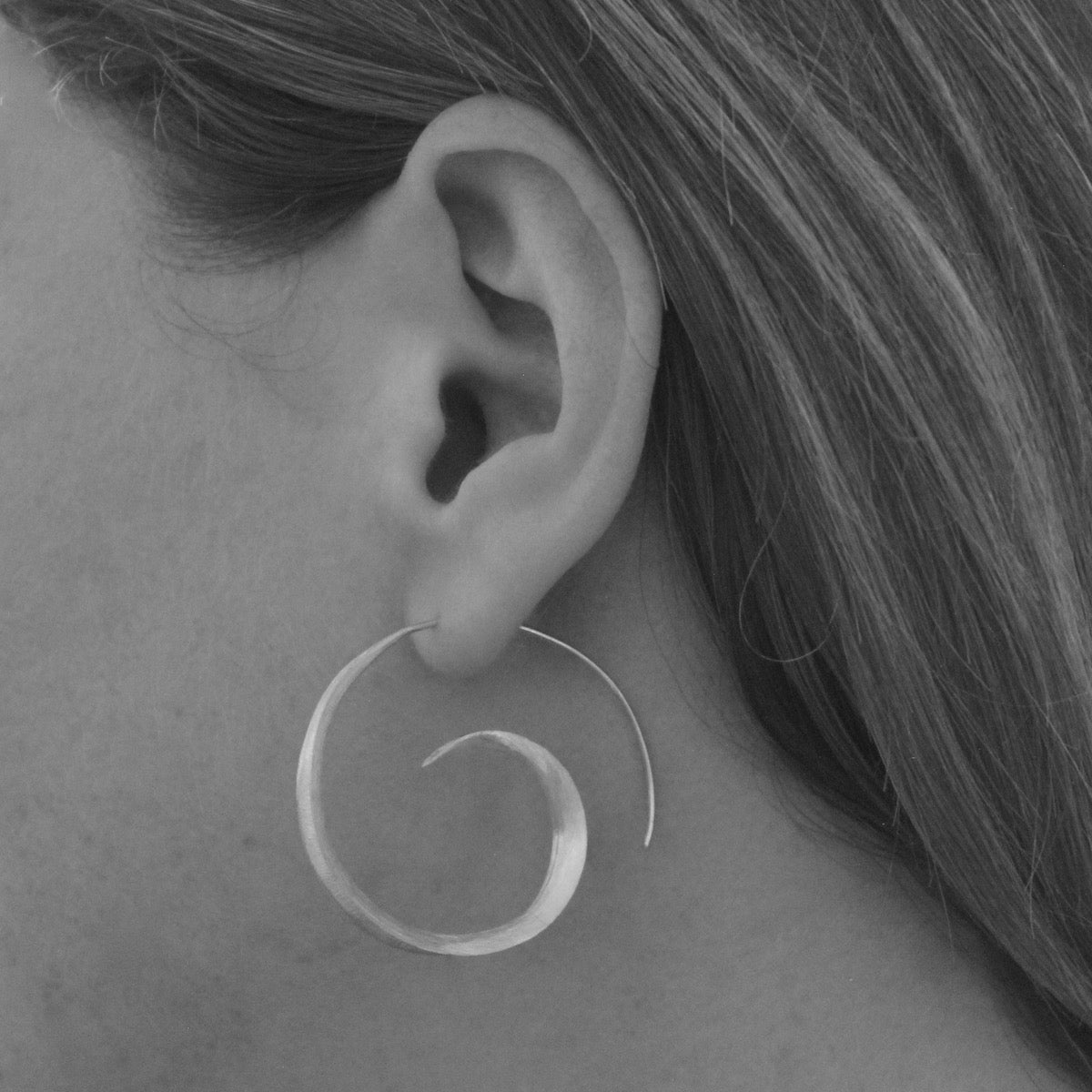 Silver Swirl Hoop Earrings - Beyond Biasa