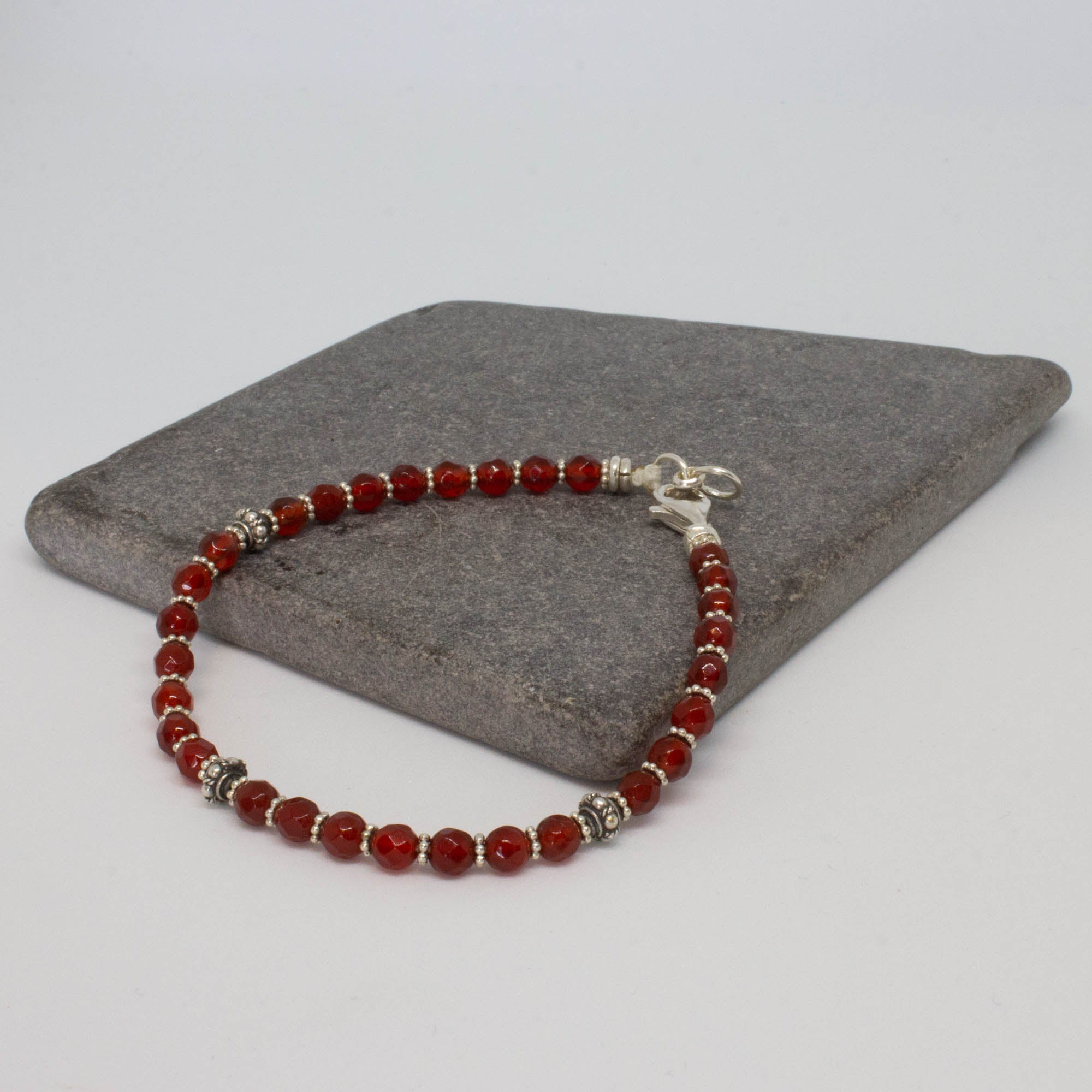 Carnelian Gemstone and Silver Beaded Stacking Bracelet - Beyond Biasa