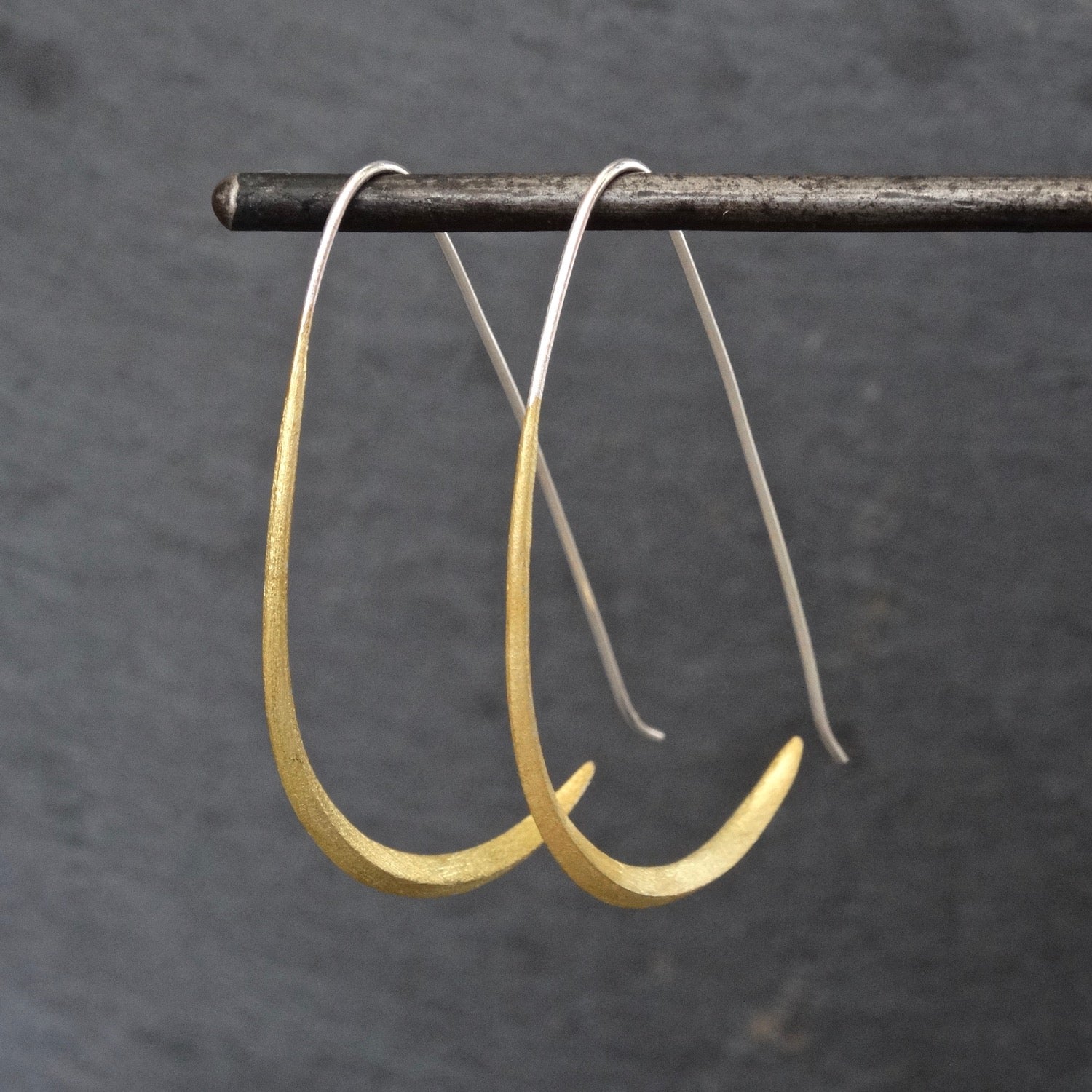 Mixed Metals Minimal Hoop Earrings - Beyond Biasa