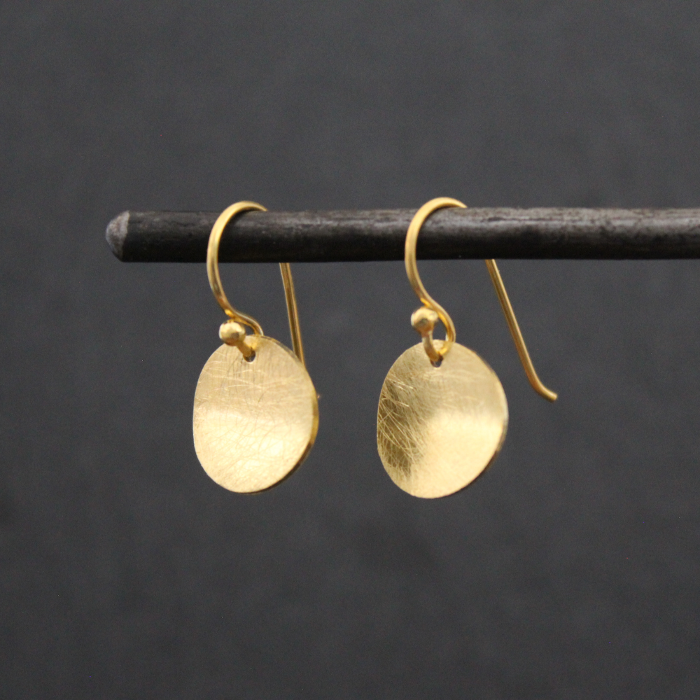 Brushed Disc Earrings Gold - Beyond Biasa